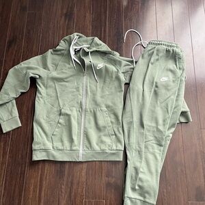 Nike Green Hoodie and Joggers Set